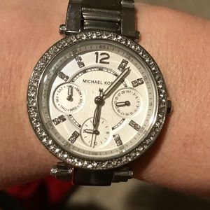 Excellent condition michael kors watch
